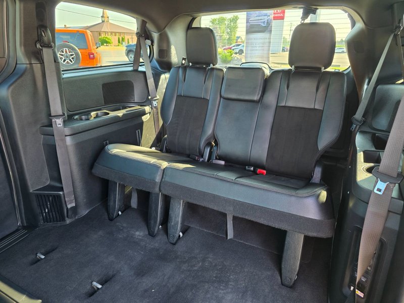 Dodge Grand Caravan Premium Plus 2020 Premium Plus / DVD / Power Doors