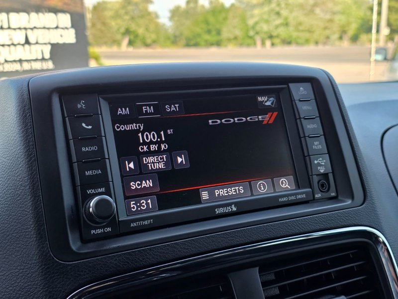 Dodge Grand Caravan Premium Plus 2020 Premium Plus / DVD / Power Doors