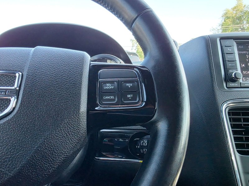Dodge Grand Caravan Premium Plus 2020 Premium Plus / DVD / Power Doors