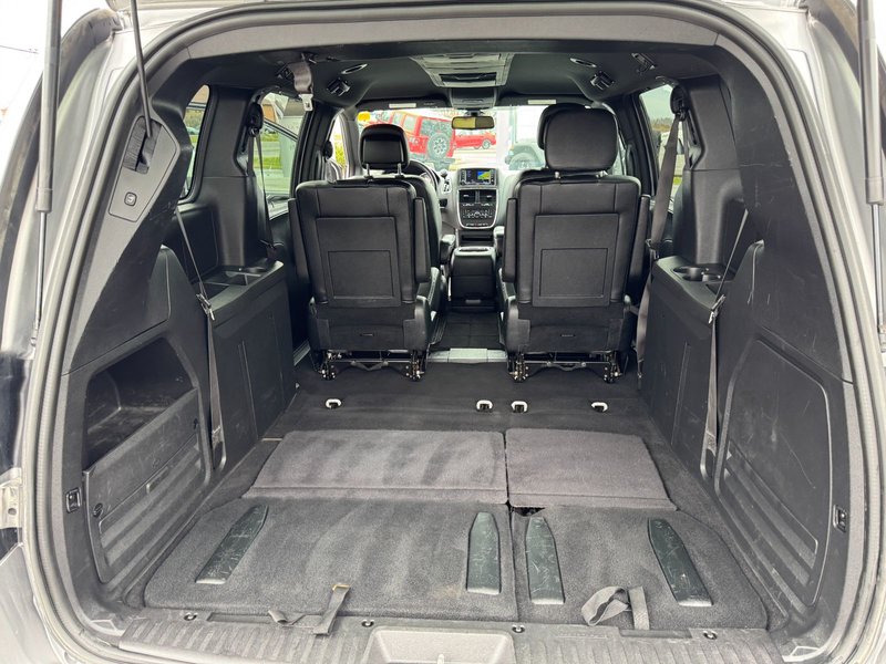 2020 Dodge Grand Caravan Premium Plus Premium Plus / DVD Video