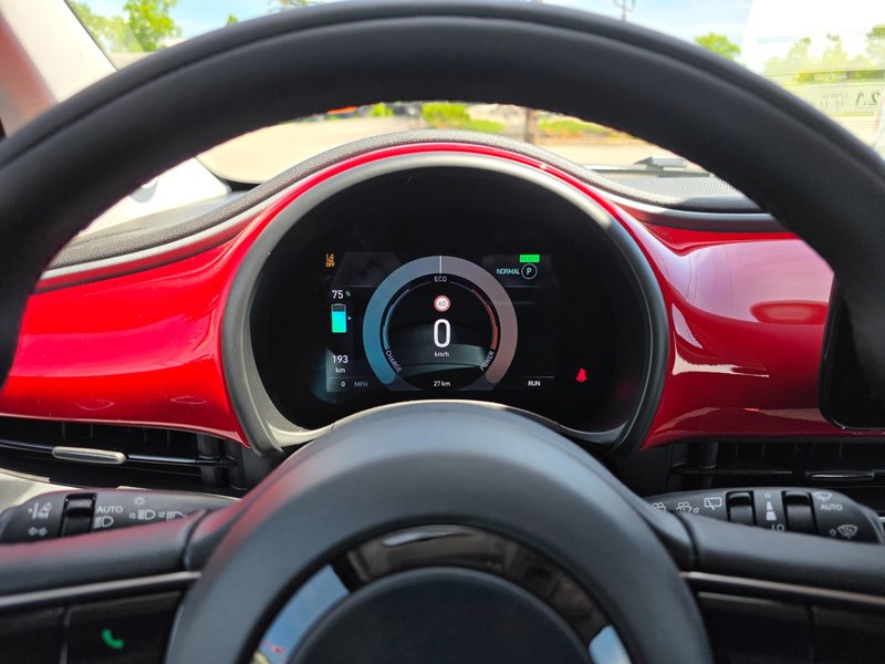 2025 Fiat 500e RED