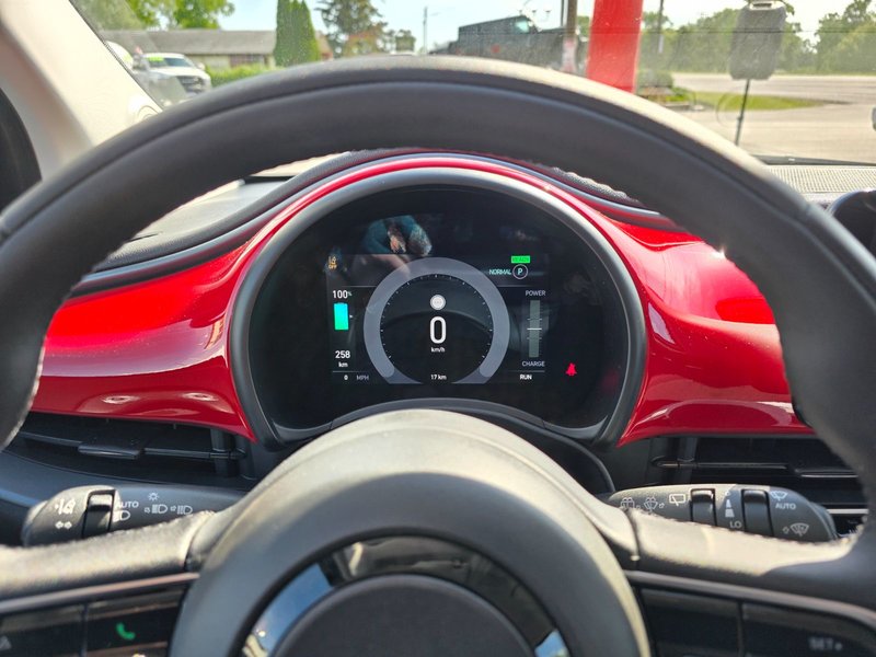 2025 Fiat 500e RED