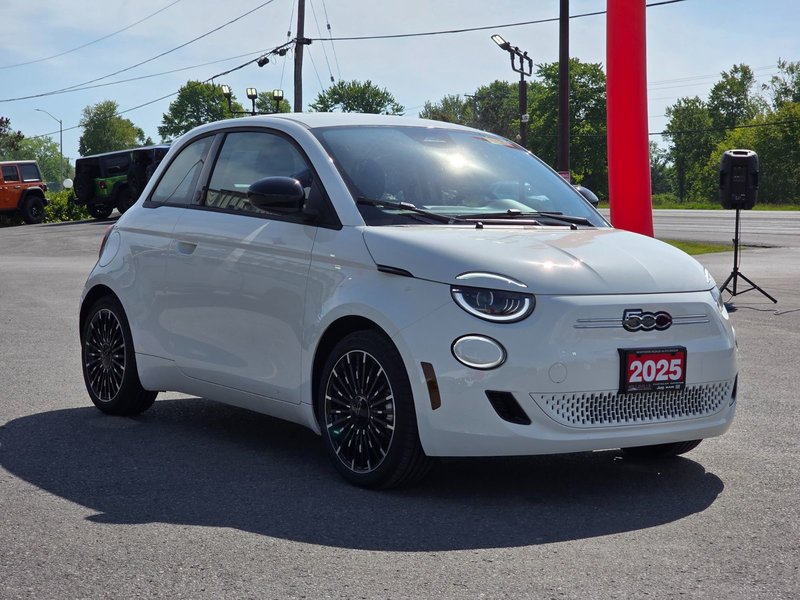 2025 Fiat 500e RED