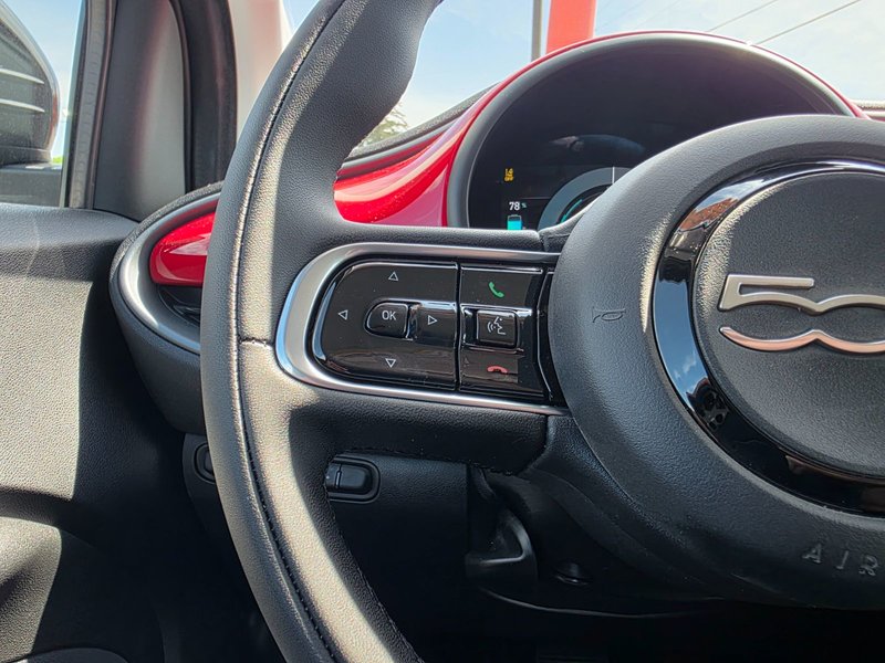 2025 Fiat 500e RED