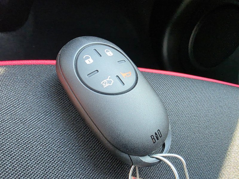 2025 Fiat 500e RED