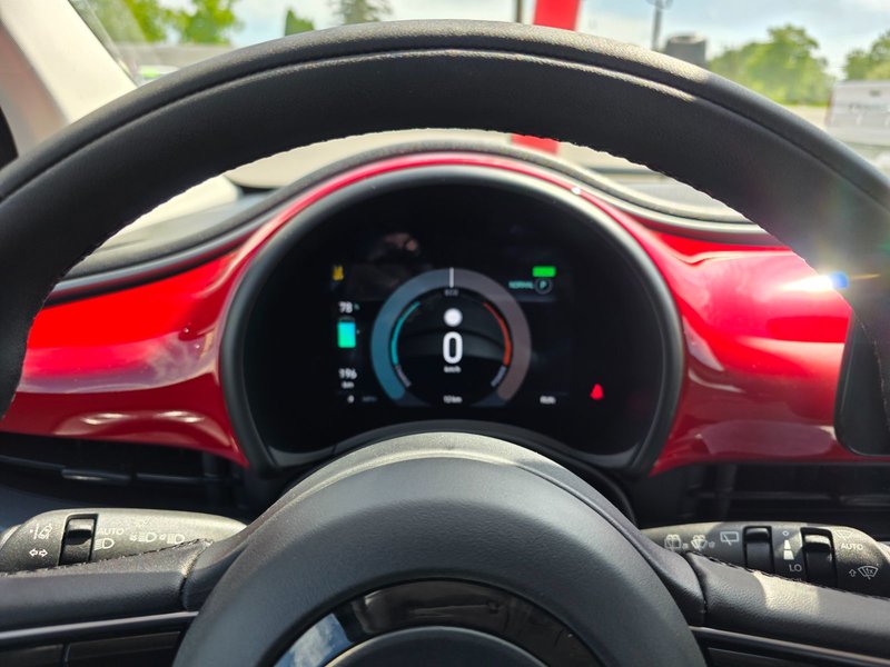 2025 Fiat 500e RED