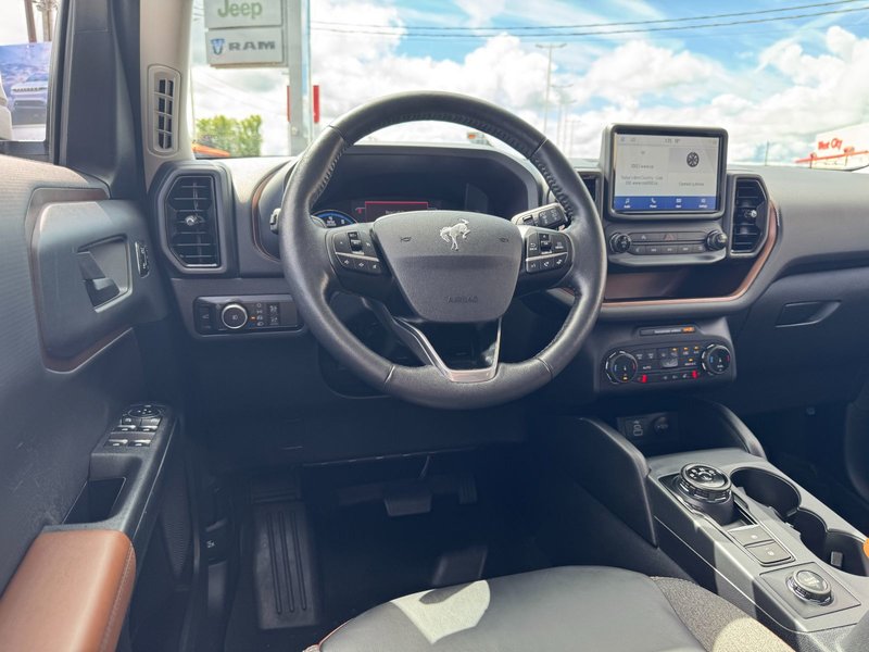 2023 Ford BRONCO SPORT Outer Banks Outer Banks / Heated Seats