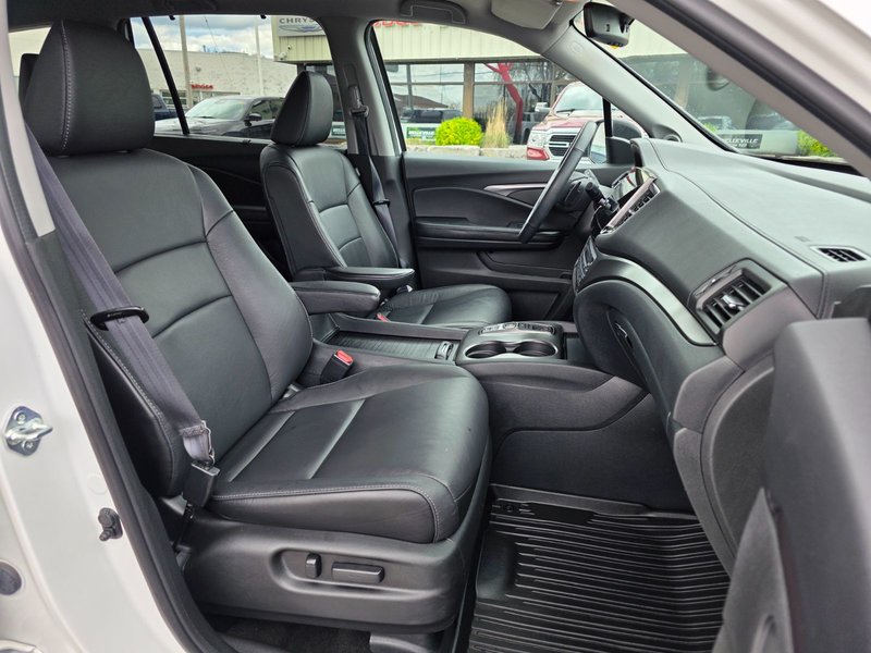 2022 Honda Pilot EX-L EX-L / Moonroof / 3rd row seats