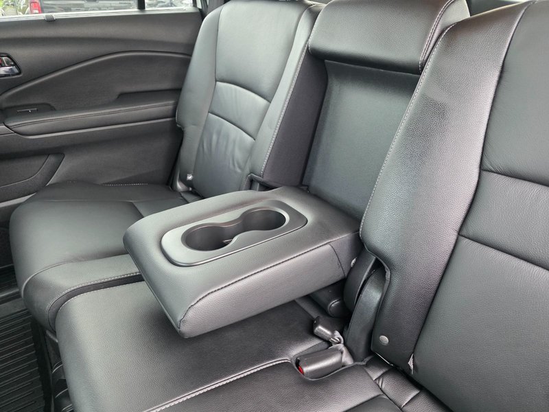 2022 Honda Pilot EX-L EX-L / Moonroof / 3rd row seats