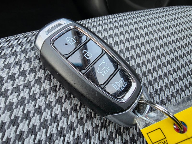 Hyundai Kona 2.0L Preferred 2019 2.0L Preferred / Heated Seats and Steering / Heads
