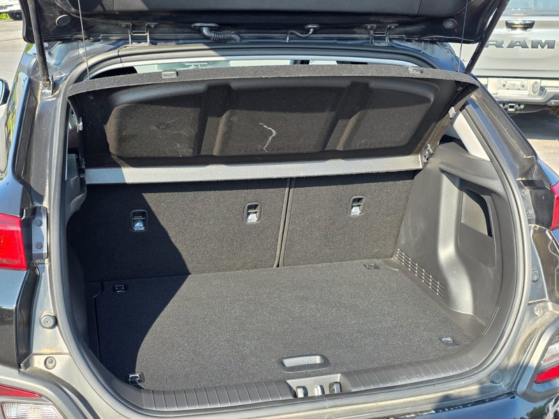 Hyundai Kona 2.0L Preferred 2019 2.0L Preferred / Heated Seats and Steering / Heads