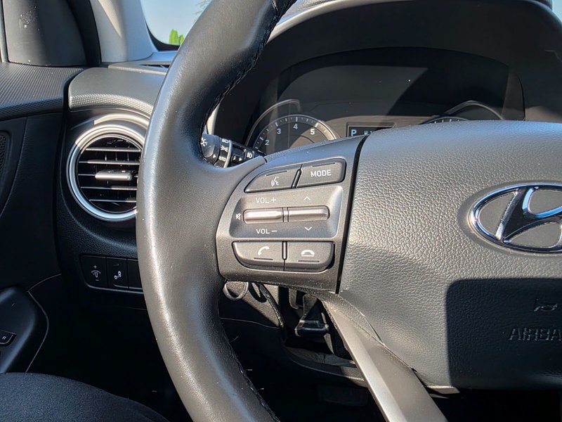 Hyundai Kona 2.0L Preferred 2019 2.0L Preferred / Heated Seats and Steering / Heads