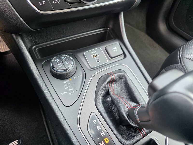 2020 Jeep Cherokee Trailhawk Elite Alpine Sound / Blind Spot Monitoring