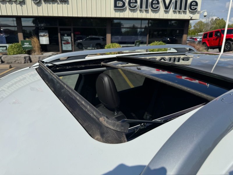 2021 Jeep Cherokee Limited Limited / Sunroof / Alpine Sound / 4x4