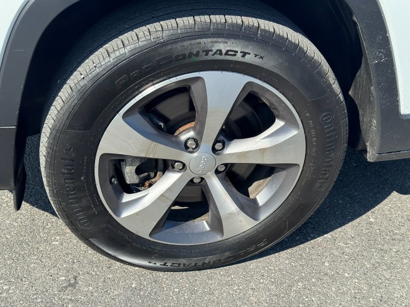 2021 Jeep Cherokee Limited Limited / Sunroof / Alpine Sound / 4x4