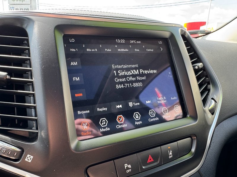 2022 Jeep Cherokee North North / Safety / Power Liftgate