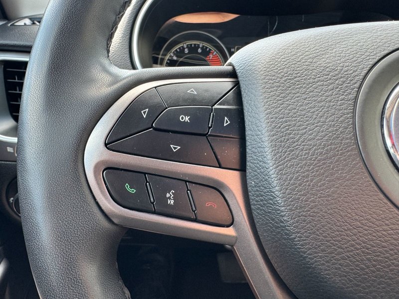 2022 Jeep Cherokee North North / Safety / Power Liftgate