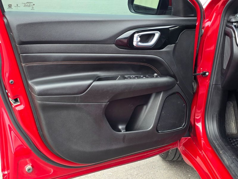 2022 Jeep Compass Limited Limited / RED Edition / Heated Seats