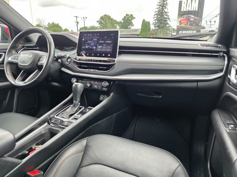 2022 Jeep Compass Limited Limited / Heated Seats and Steering