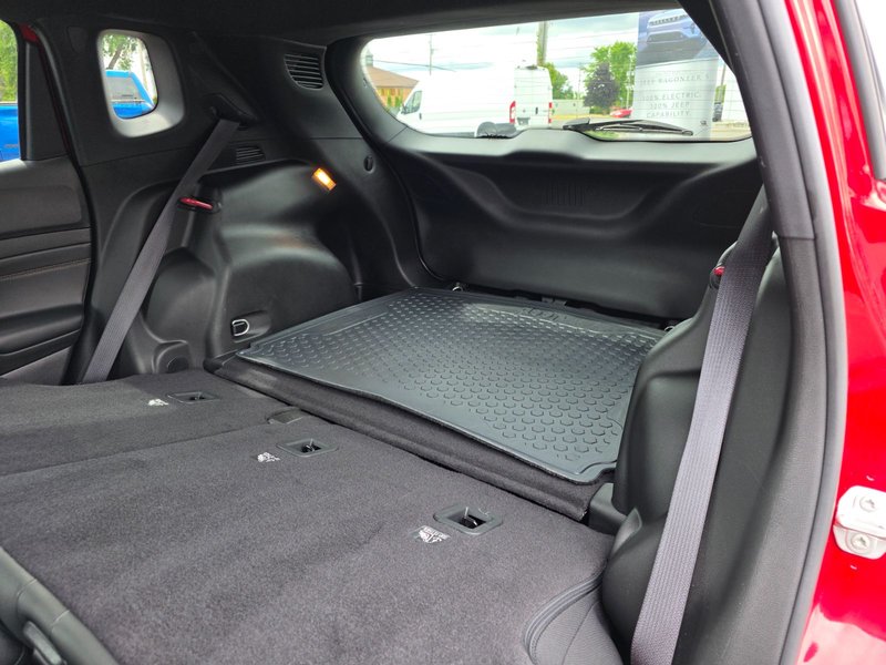 2022 Jeep Compass Limited Limited / Heated Seats and Steering