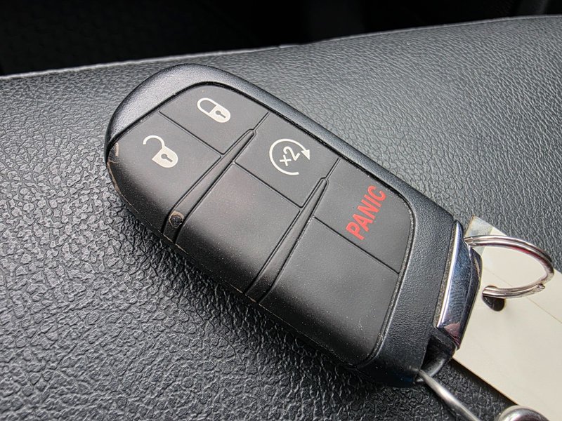 2022 Jeep Compass Limited Limited / Heated Seats and Steering