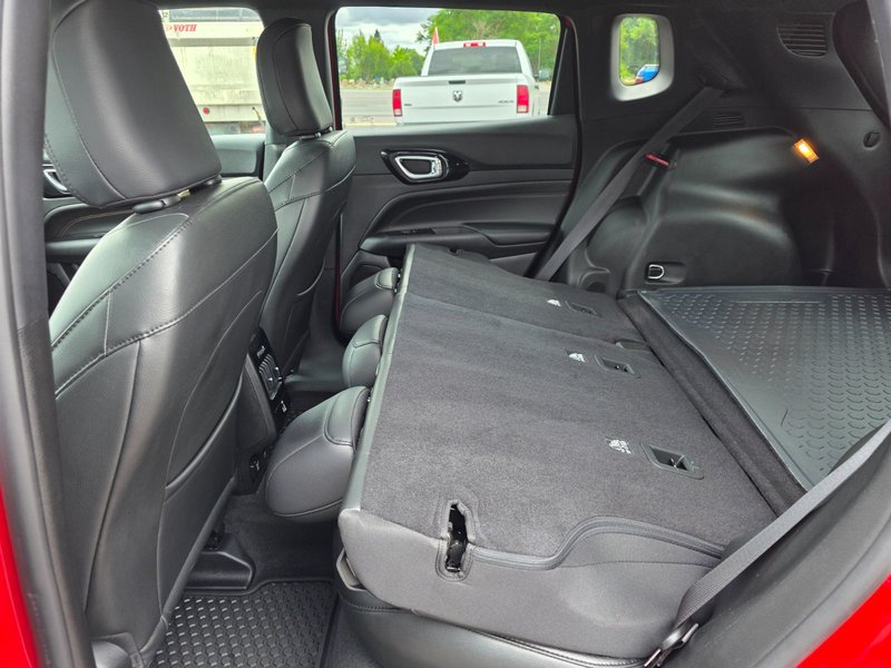 2022 Jeep Compass Limited Limited / Heated Seats and Steering