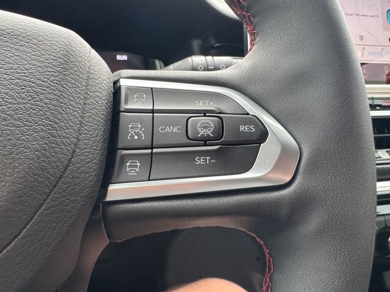 2023 Jeep Compass Trailhawk Trailhawk / Sunroof / 4x4