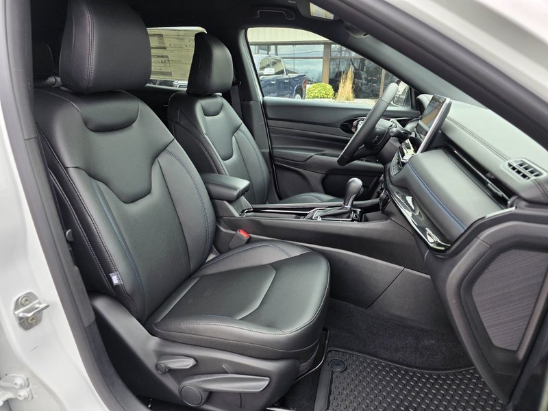 2025 Jeep Compass ALTITUDE In-Stock - TARIFF PROTECTED PRICING!