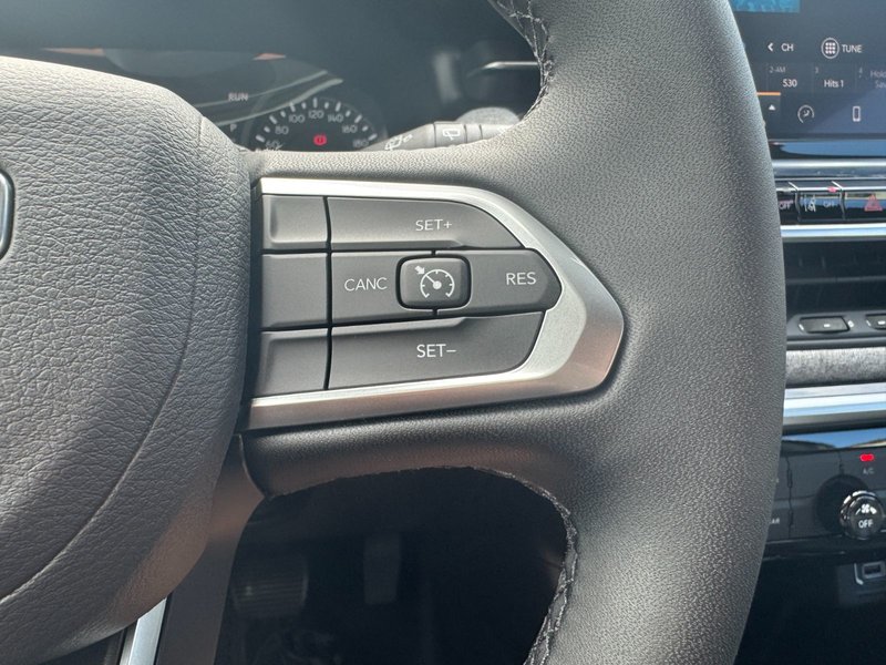 2025 Jeep Compass NORTH