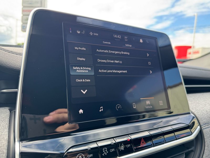 2025 Jeep Compass NORTH