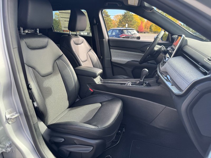 2026 Jeep COMPASS NORTH