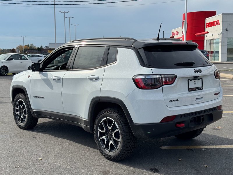 Jeep COMPASS TRAILHAWK 2026