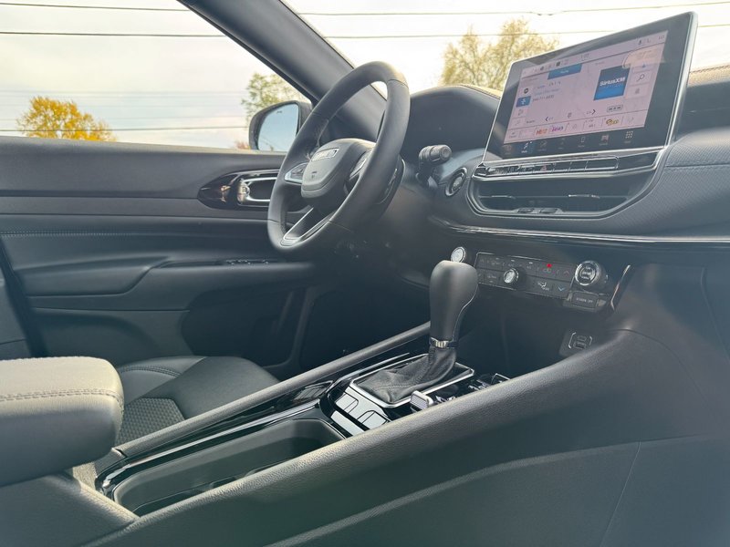 2026 Jeep COMPASS NORTH