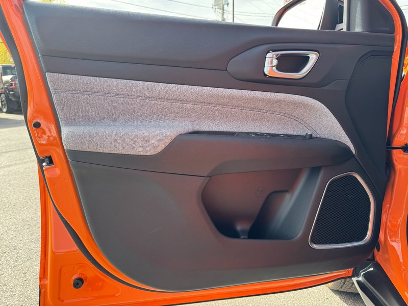 2026 Jeep COMPASS SPORT