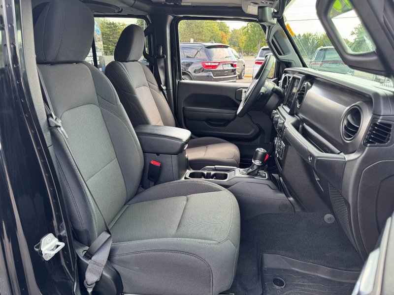 2023 Jeep Gladiator Sport S Sport S Willys / Hardtop / Tow Group / Nav