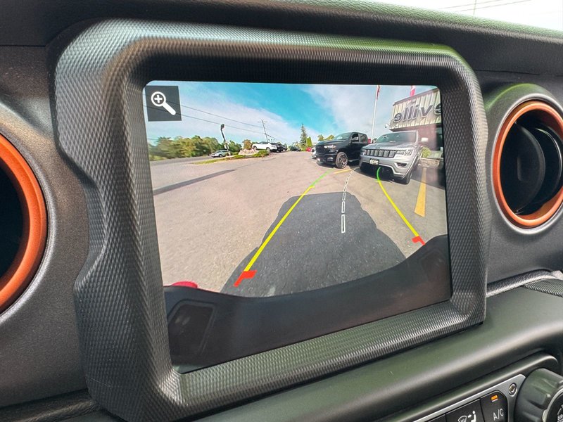 2023 Jeep Gladiator Mojave Mojave / Hardtop / Heated Seats