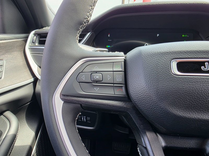 2025 Jeep Grand Cherokee 4xe 4XE