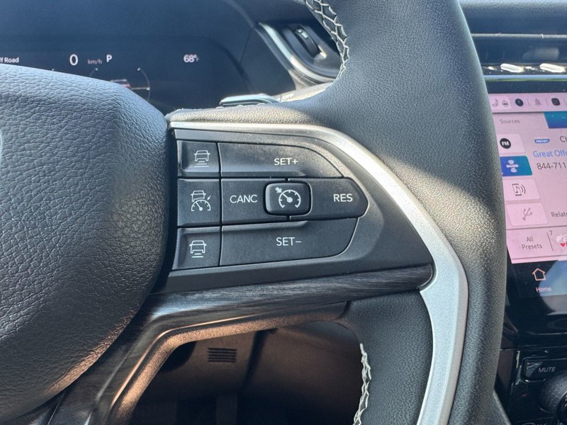 2024 Jeep Grand Cherokee L Limited Limited / Heated Seats / Dual-Pane Sunroof
