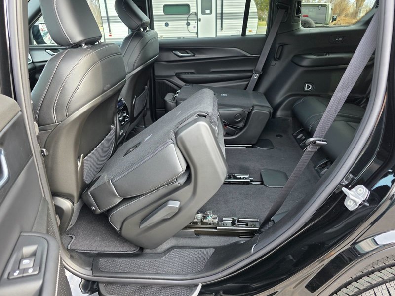2025 Jeep Grand Cherokee L ALTITUDE In-Stock - TARIFF PROTECTED PRICING!
