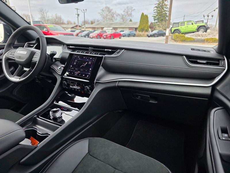 2025 Jeep Grand Cherokee L ALTITUDE In-Stock - TARIFF PROTECTED PRICING!