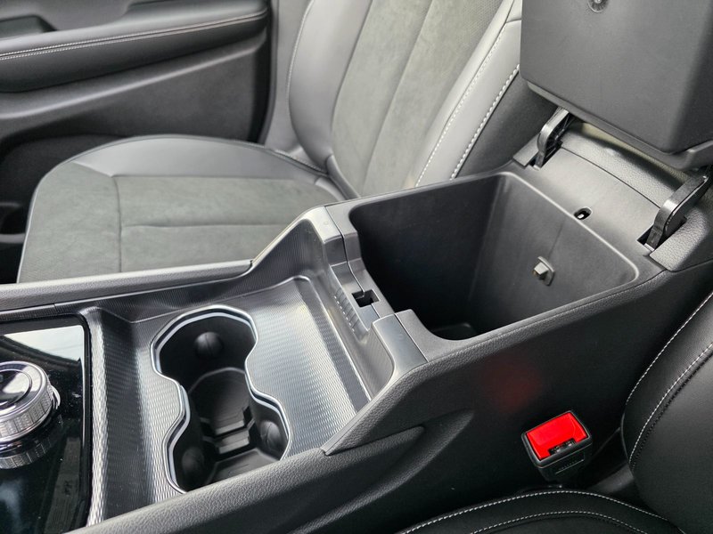 2025 Jeep Grand Cherokee L ALTITUDE In-Stock - TARIFF PROTECTED PRICING!
