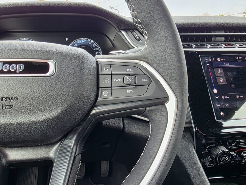2025 Jeep Grand Cherokee L ALTITUDE In-Stock - TARIFF PROTECTED PRICING!