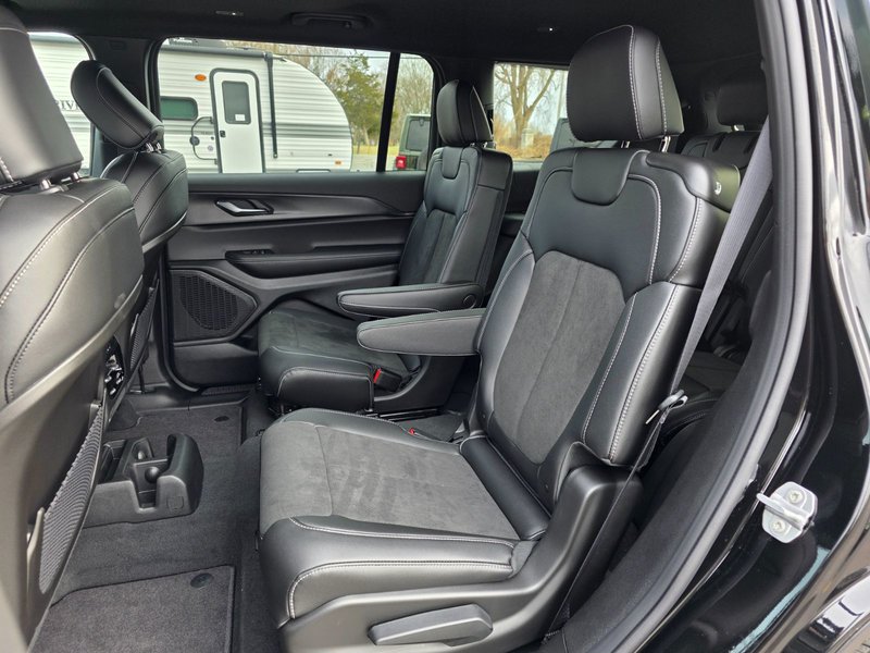 2025 Jeep Grand Cherokee L ALTITUDE In-Stock - TARIFF PROTECTED PRICING!