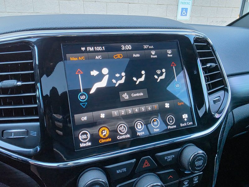 2019 Jeep Grand Cherokee Altitude