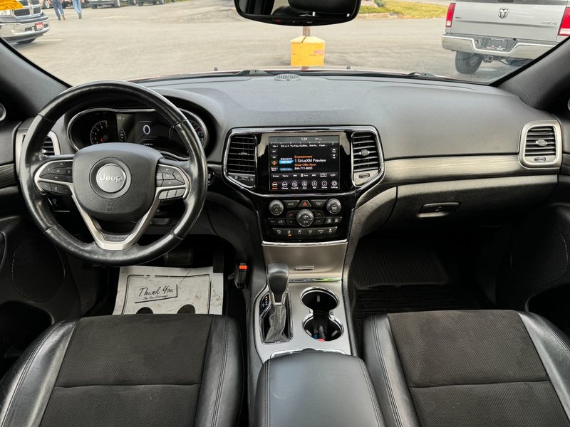 2020 Jeep Grand Cherokee Altitude Altitude / Sunroof / Tow group