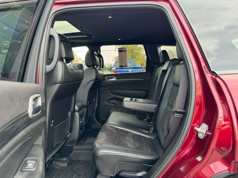 2020 Jeep Grand Cherokee Altitude Altitude / Sunroof / Tow group