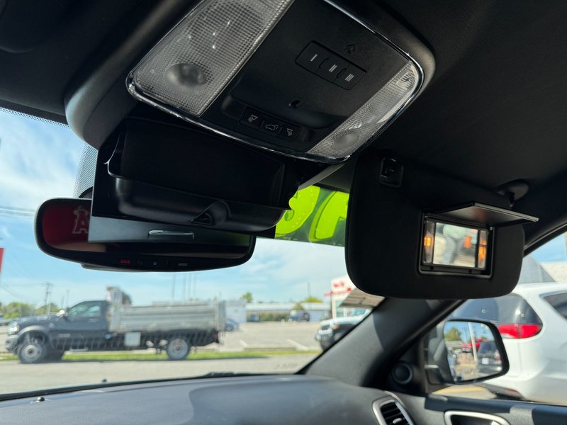 2020 Jeep Grand Cherokee Upland Edition Upland Edition / Navigation / Power Liftgate