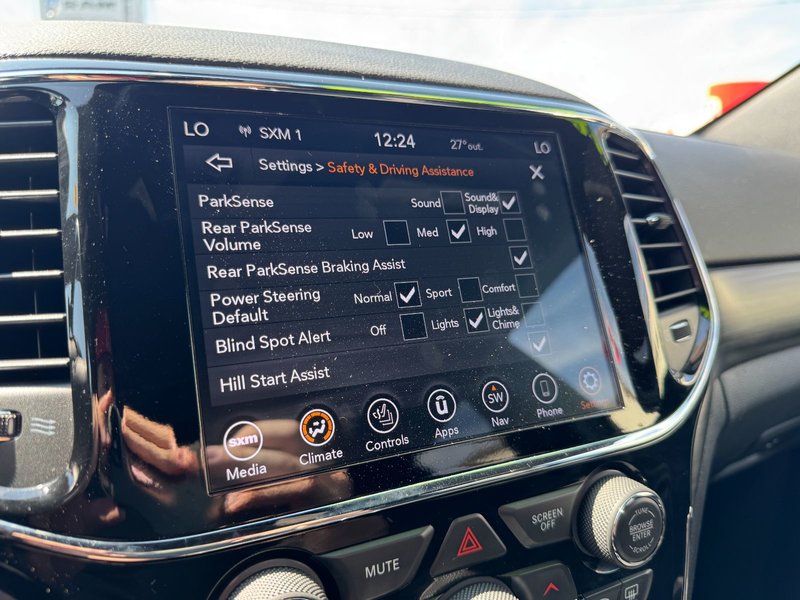 2020 Jeep Grand Cherokee Upland Edition Upland Edition / Navigation / Power Liftgate