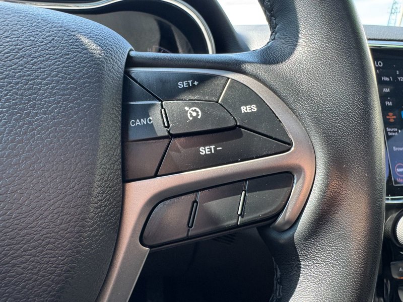 2020 Jeep Grand Cherokee Altitude Altitude Laredo / Sunroof / Heated Seats / 4x4