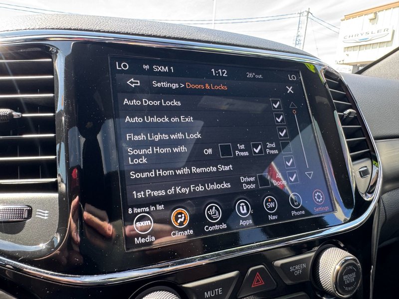 2020 Jeep Grand Cherokee Altitude Altitude Laredo / Sunroof / Heated Seats / 4x4